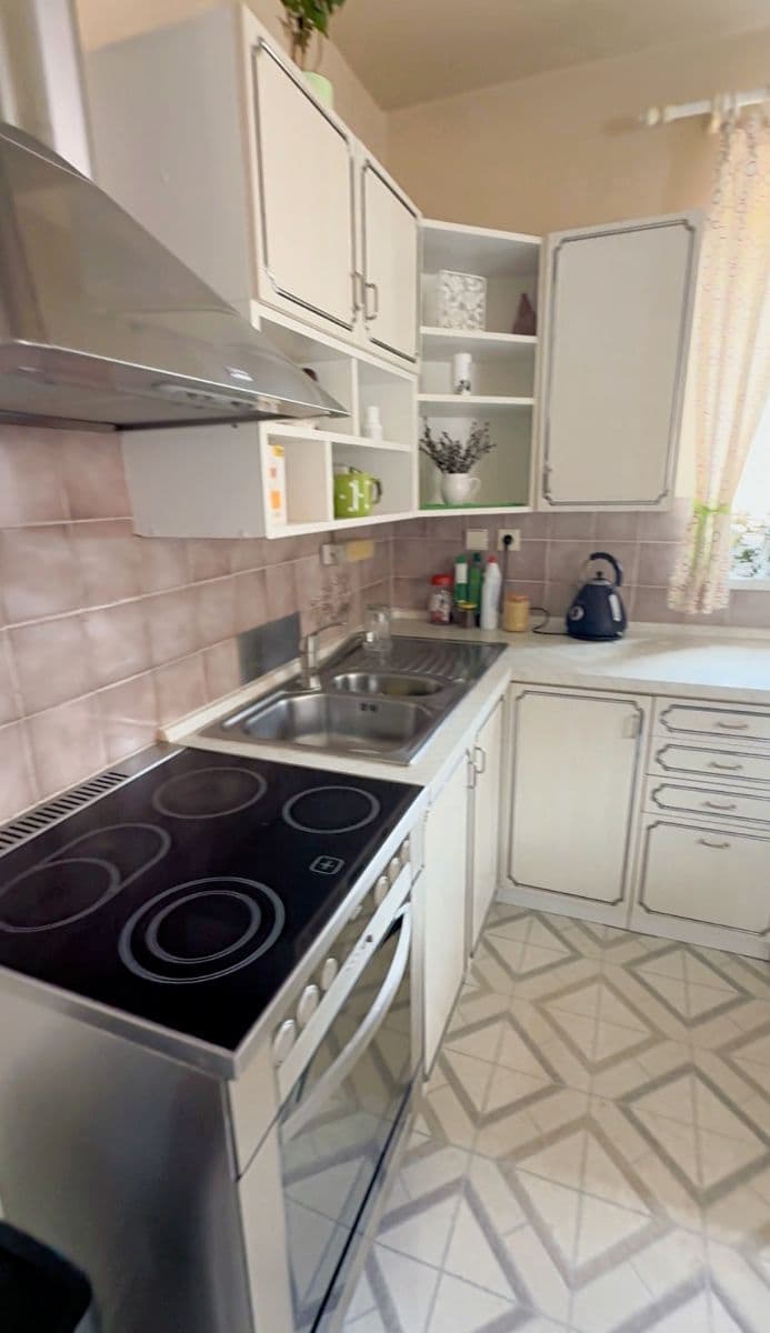 Predaj domu 144 m², pozemok 200 m², Stará, Kladno, Středočeský kraj Predaj domu 144 m², pozemok 200 m², Stará, Kladno, Středočeský kraj