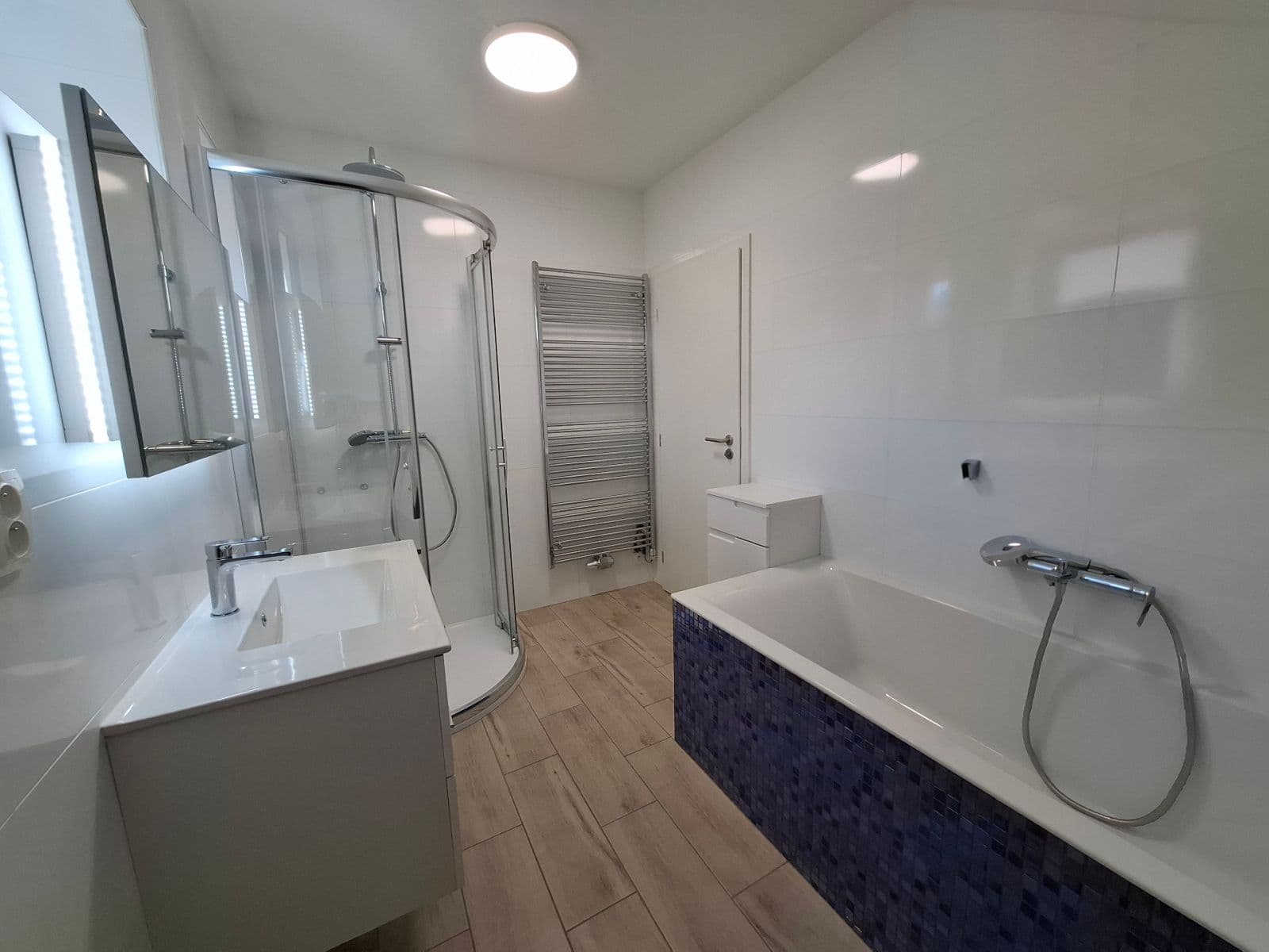 Prenájom domu 189 m², pozemok 460 m², Modřice, Jihomoravský kraj Prenájom domu 189 m², pozemok 460 m², Modřice, Jihomoravský kraj