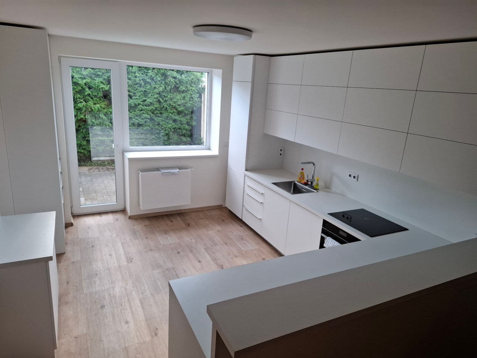 Prenájom domu 189 m², pozemok 460 m², Modřice, Jihomoravský kraj Prenájom domu 189 m², pozemok 460 m², Modřice, Jihomoravský kraj