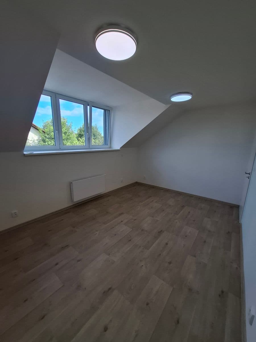 Prenájom domu 189 m², pozemok 460 m², Modřice, Jihomoravský kraj Prenájom domu 189 m², pozemok 460 m², Modřice, Jihomoravský kraj