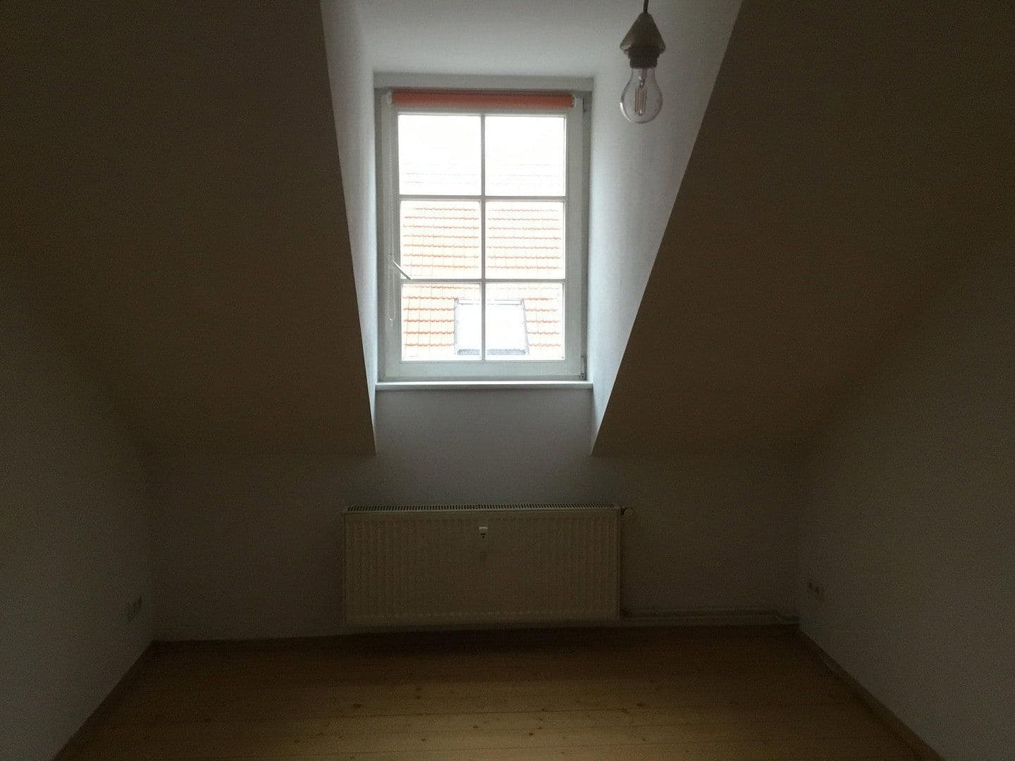 Prenájom bytu 2-izbový 58 m², Schönerlinder Str.13, Berlin, Berlín Prenájom bytu 2-izbový 58 m², Schönerlinder Str.13, Berlin, Berlín