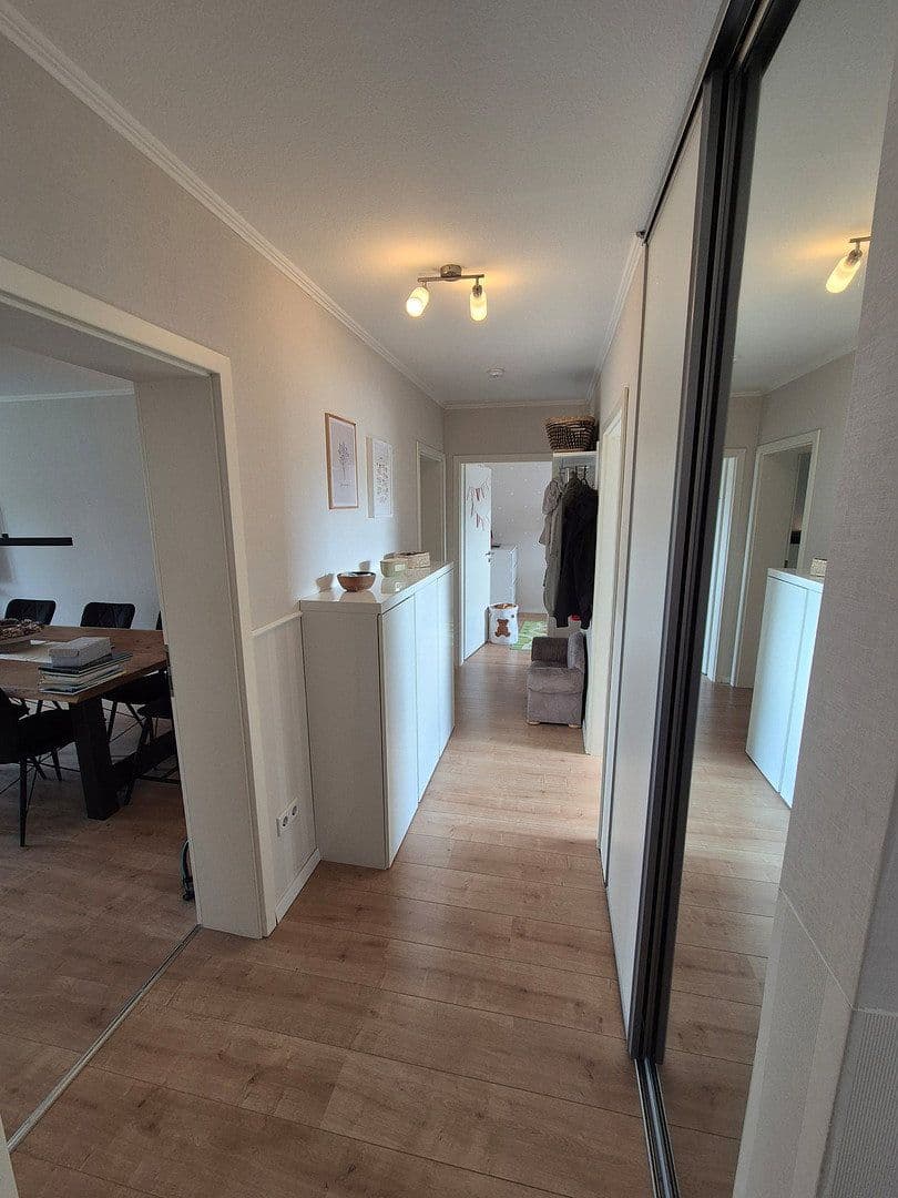 Predaj bytu 3-izbový 77 m², Pelikanweg 4, Bielefeld, Severné Porýnie - Westfálsko Predaj bytu 3-izbový 77 m², Pelikanweg 4, Bielefeld, Severné Porýnie - Westfálsko