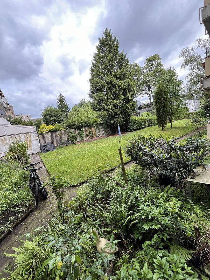 Prenájom bytu 2-izbový 55 m², Düsseldorf, Severné Porýnie - Westfálsko Prenájom bytu 2-izbový 55 m², Düsseldorf, Severné Porýnie - Westfálsko