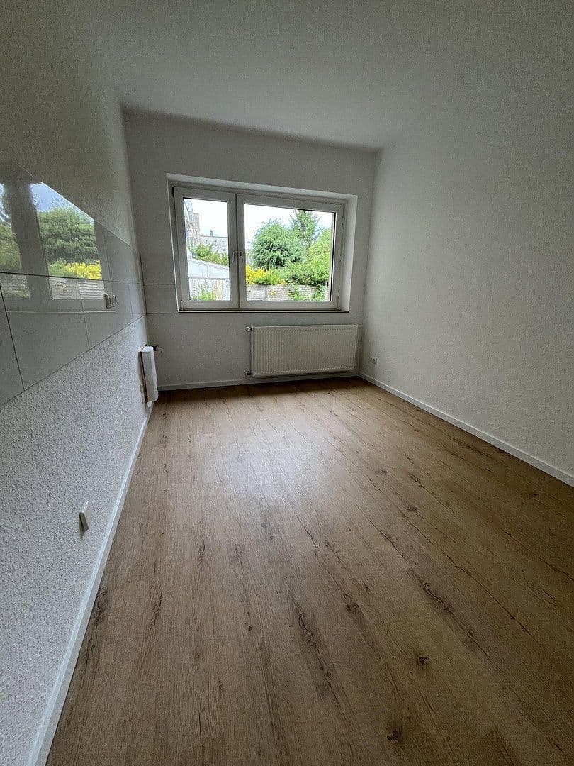 Prenájom bytu 2-izbový 55 m², Düsseldorf, Severné Porýnie - Westfálsko Prenájom bytu 2-izbový 55 m², Düsseldorf, Severné Porýnie - Westfálsko