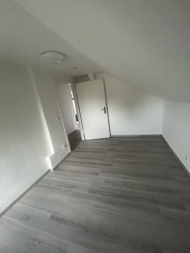 Prenájom bytu 2-izbový 35 m², Dortmund, Severné Porýnie - Westfálsko Prenájom bytu 2-izbový 35 m², Dortmund, Severné Porýnie - Westfálsko