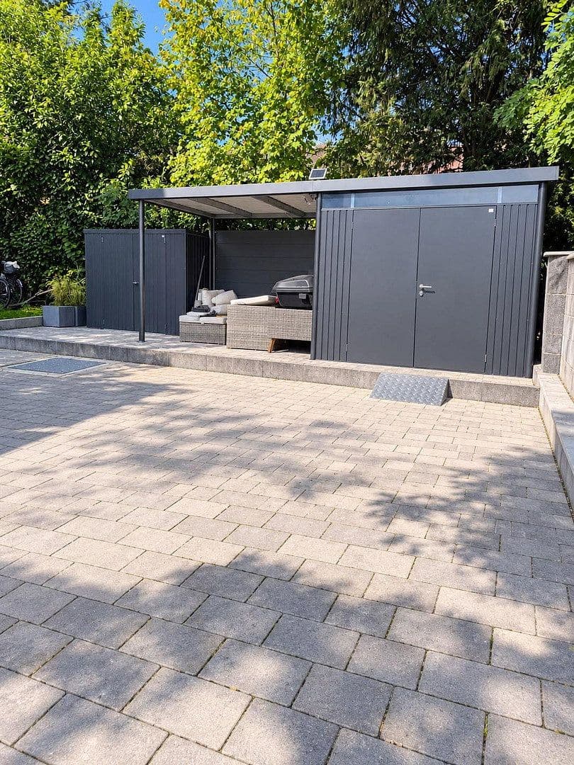 Prenájom bytu 4-izbový 114 m², Seebachweg 27, Erlangen, Bavorsko Prenájom bytu 4-izbový 114 m², Seebachweg 27, Erlangen, Bavorsko
