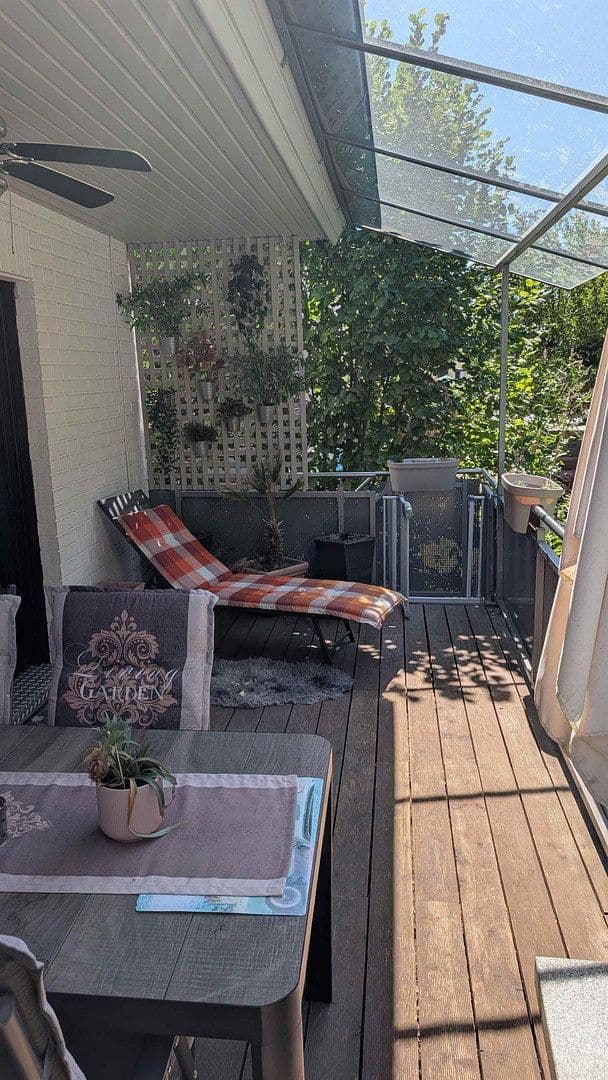Predaj domu 160 m², pozemok 259 m², Hofheim am Taunus, Hesensko Predaj domu 160 m², pozemok 259 m², Hofheim am Taunus, Hesensko