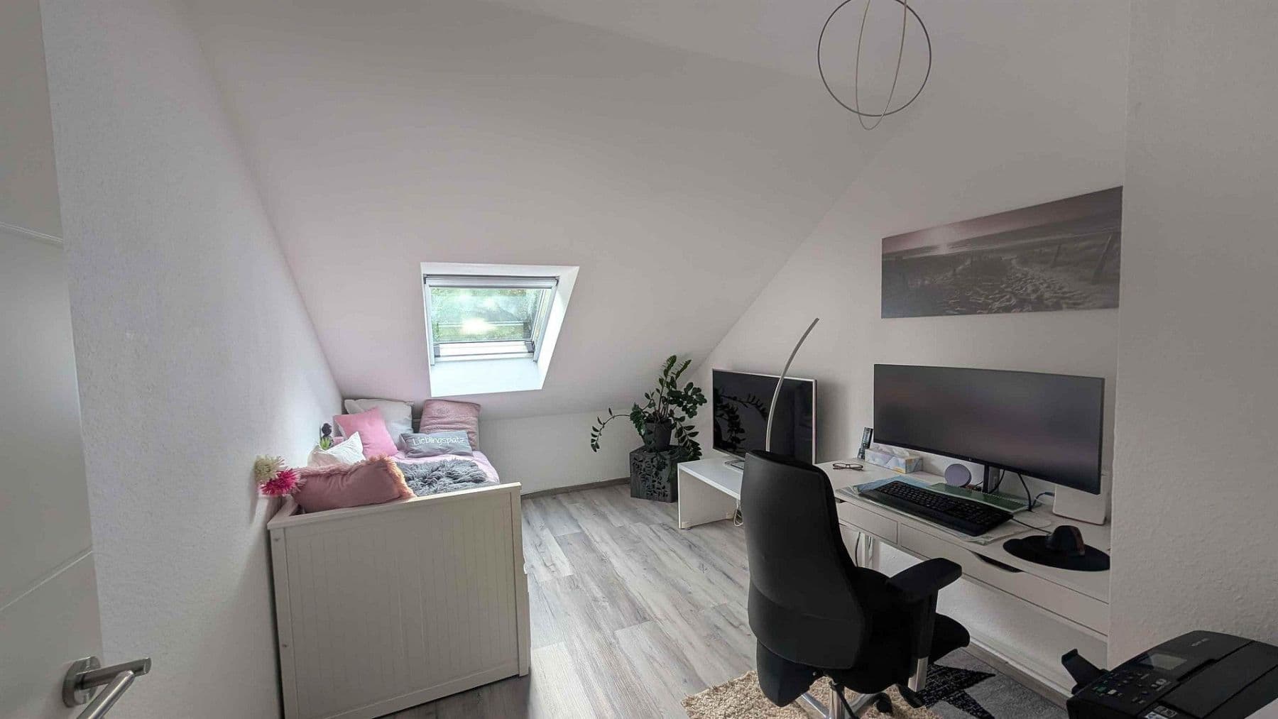 Predaj domu 160 m², pozemok 259 m², Hofheim am Taunus, Hesensko Predaj domu 160 m², pozemok 259 m², Hofheim am Taunus, Hesensko