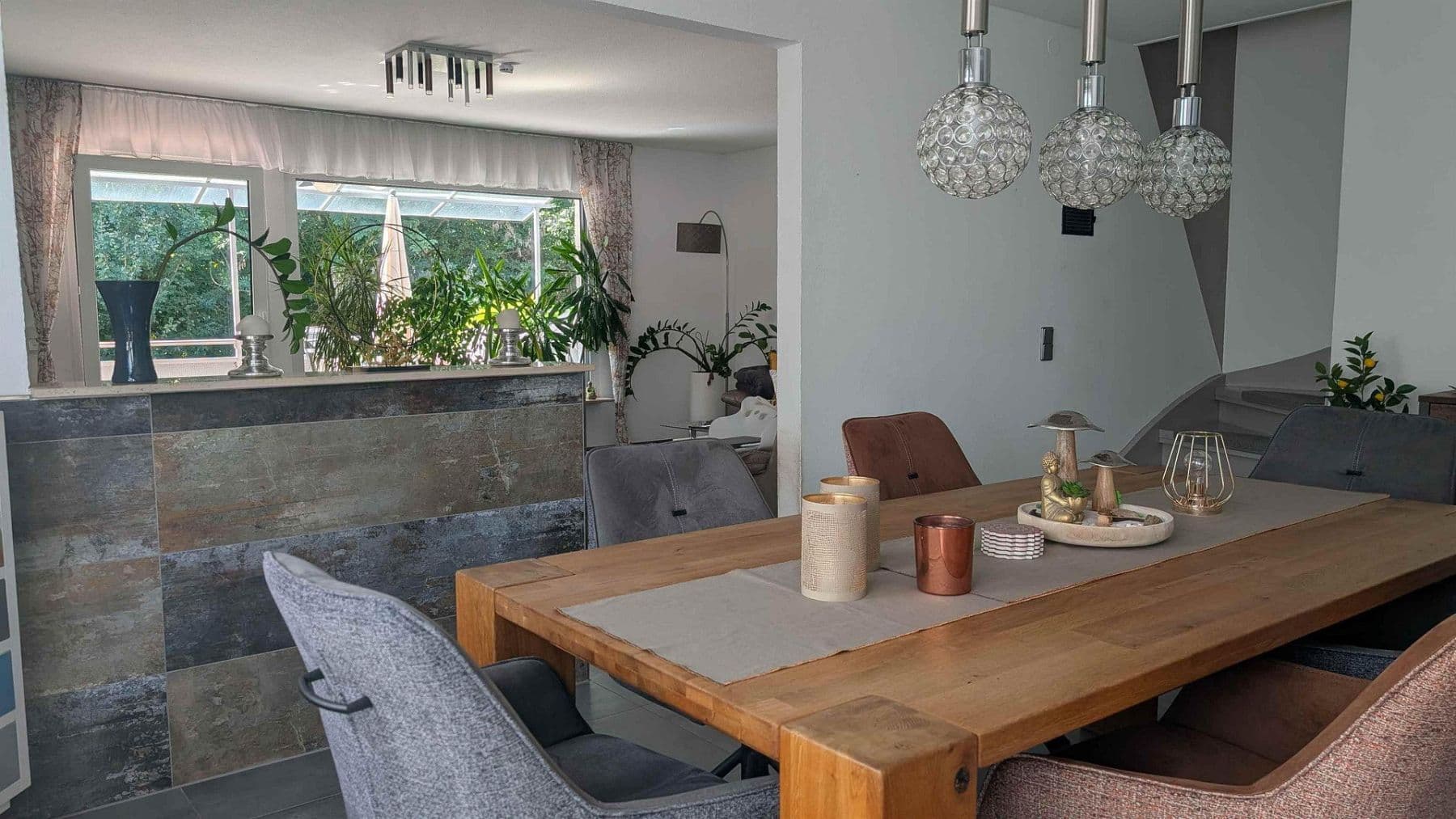 Predaj domu 160 m², pozemok 259 m², Hofheim am Taunus, Hesensko Predaj domu 160 m², pozemok 259 m², Hofheim am Taunus, Hesensko