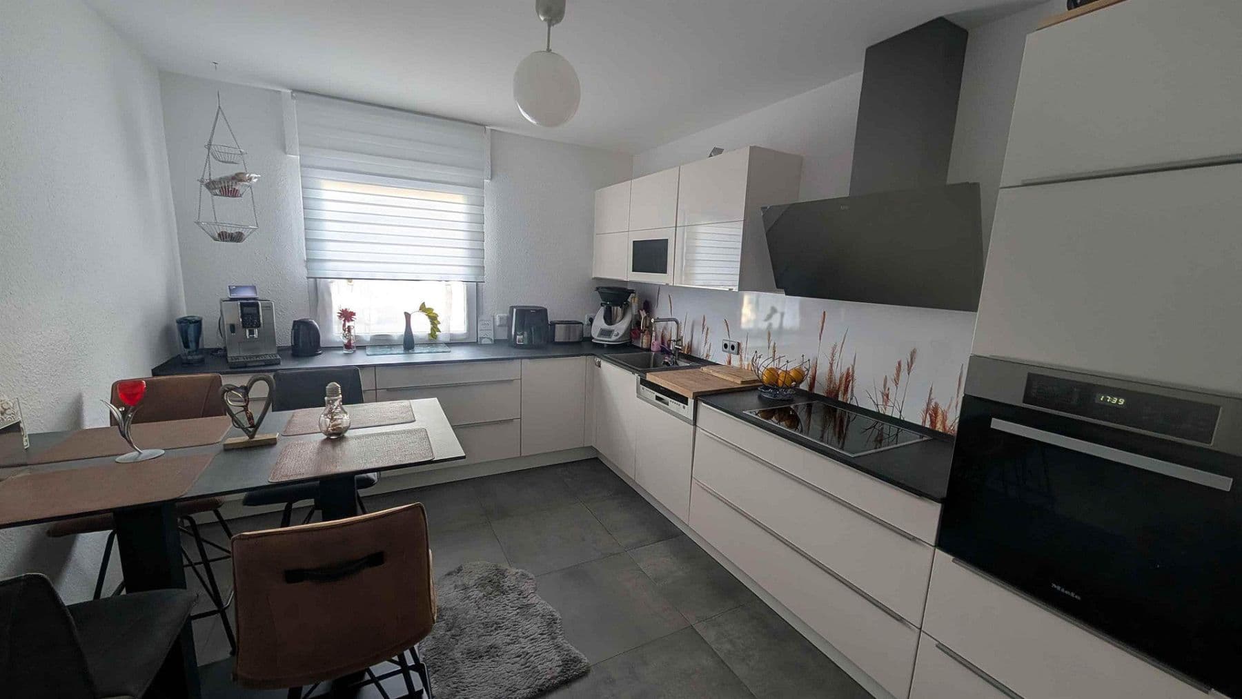 Predaj domu 160 m², pozemok 259 m², Hofheim am Taunus, Hesensko Predaj domu 160 m², pozemok 259 m², Hofheim am Taunus, Hesensko