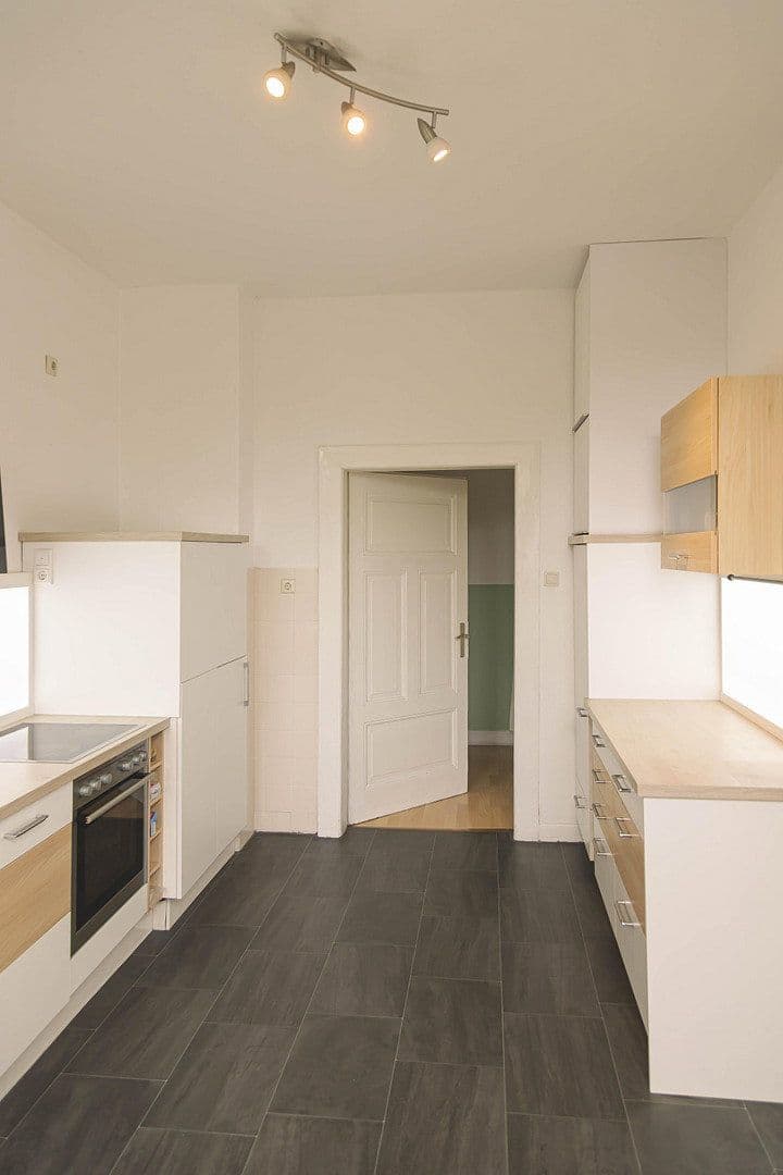Prenájom bytu 5-izbový 118 m², Mühlenstraße 40, Melle, Dolné Sasko Prenájom bytu 5-izbový 118 m², Mühlenstraße 40, Melle, Dolné Sasko
