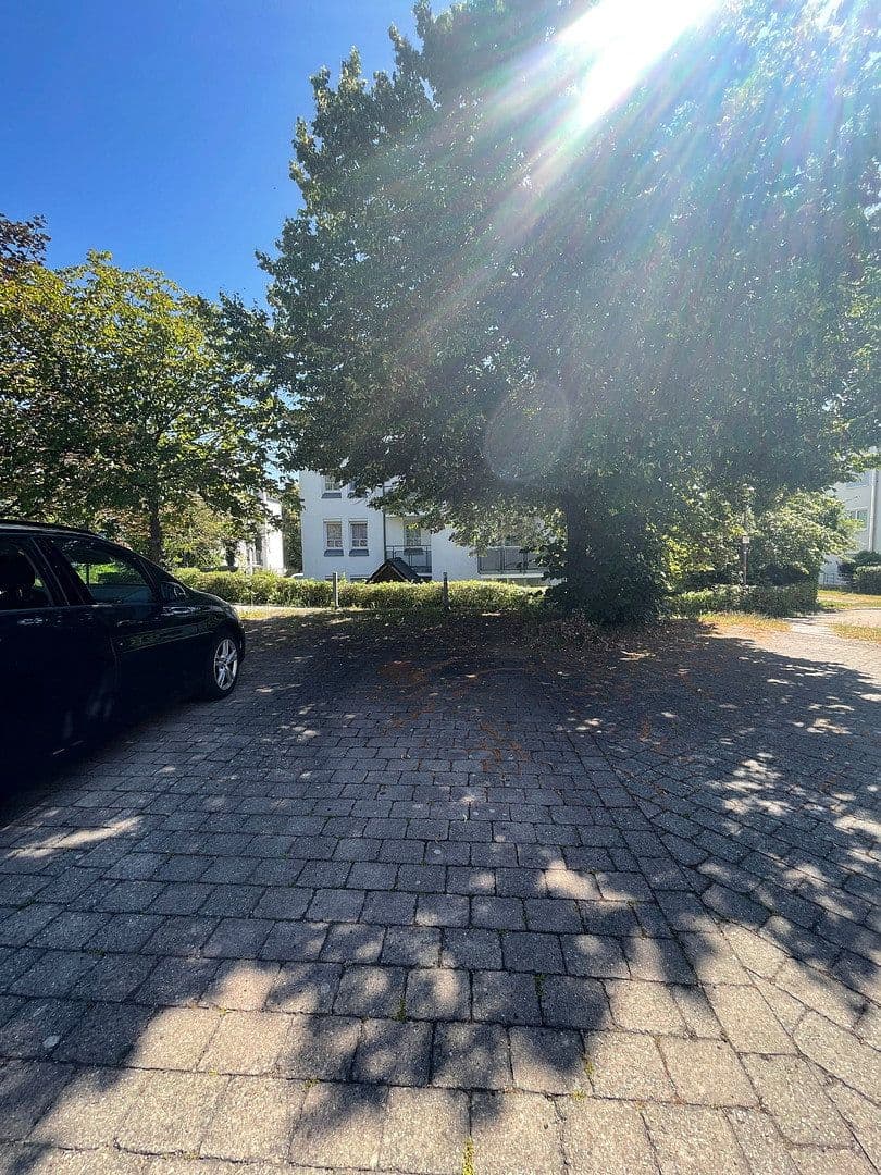 Prenájom bytu 2-izbový 68 m², Öhringen, Bádensko-Wurttembersko Prenájom bytu 2-izbový 68 m², Öhringen, Bádensko-Wurttembersko
