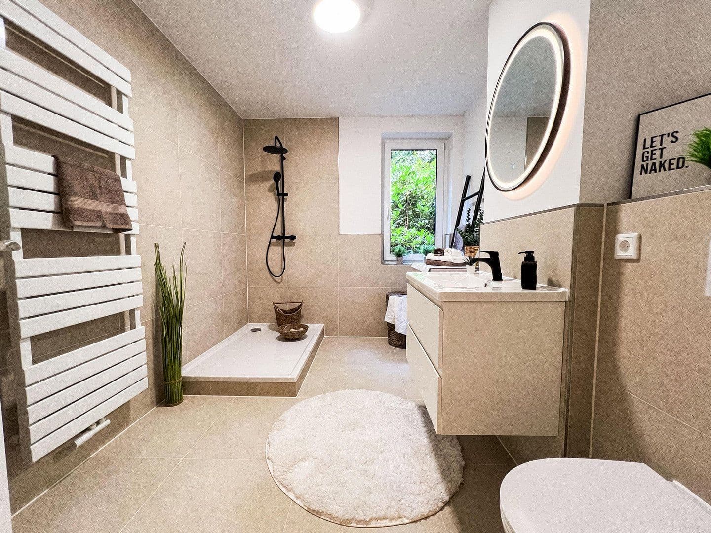 Predaj bytu 4-izbový 99 m², Bremen, Brémy Predaj bytu 4-izbový 99 m², Bremen, Brémy