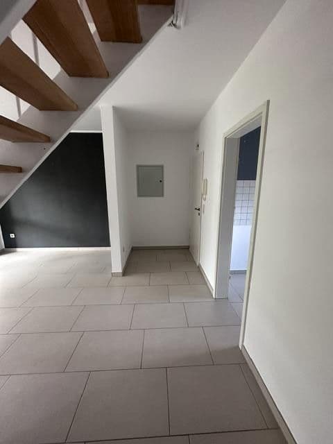 Prenájom bytu 4-izbový 81 m², Südstraße 33, Bad Driburg, Severné Porýnie - Westfálsko Prenájom bytu 4-izbový 81 m², Südstraße 33, Bad Driburg, Severné Porýnie - Westfálsko