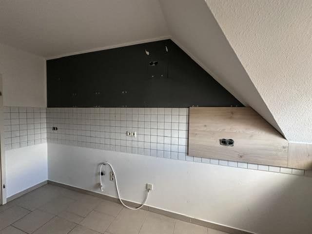 Prenájom bytu 4-izbový 81 m², Südstraße 33, Bad Driburg, Severné Porýnie - Westfálsko Prenájom bytu 4-izbový 81 m², Südstraße 33, Bad Driburg, Severné Porýnie - Westfálsko