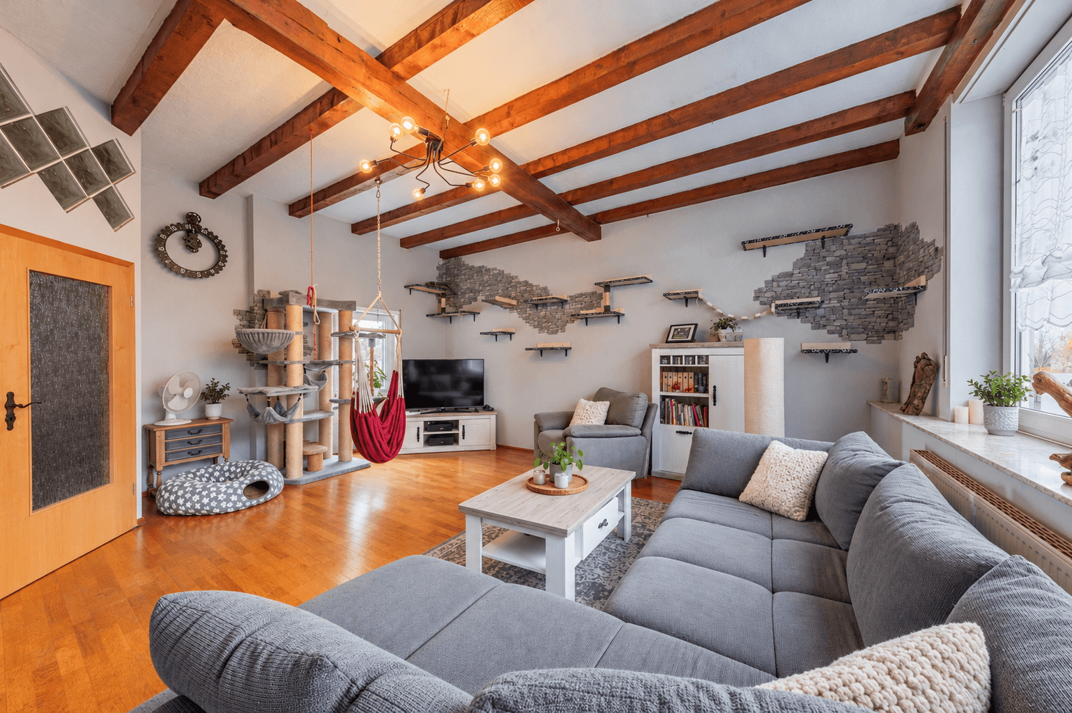Prenájom bytu 3-izbový 93 m², Simmern/Hunsrück, Porýnie-Falcko Prenájom bytu 3-izbový 93 m², Simmern/Hunsrück, Porýnie-Falcko