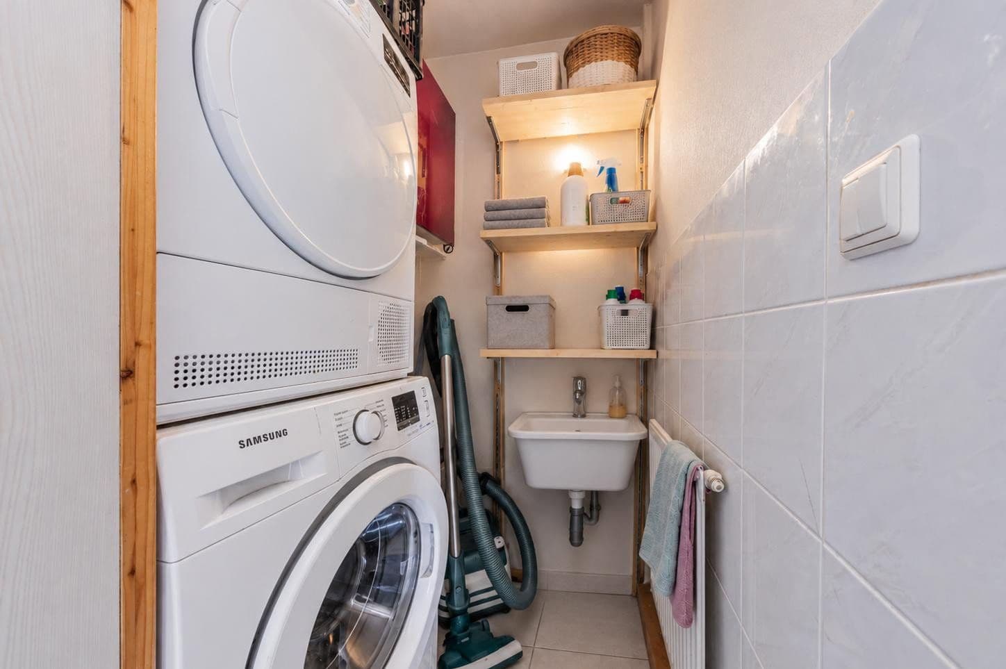 Prenájom bytu 3-izbový 93 m², Simmern/Hunsrück, Porýnie-Falcko Prenájom bytu 3-izbový 93 m², Simmern/Hunsrück, Porýnie-Falcko