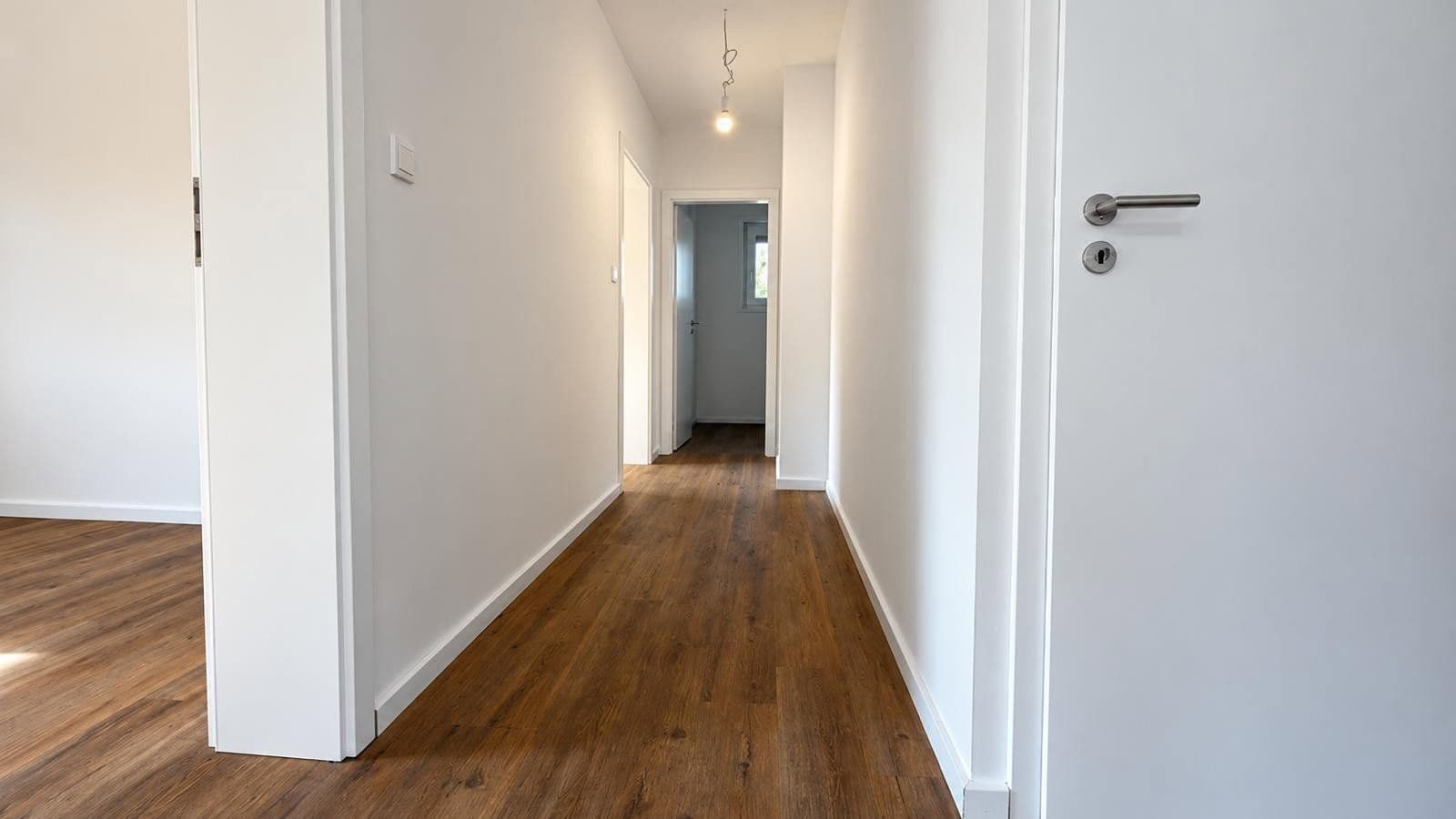 Prenájom bytu 3-izbový 100 m², Agavenweg 13, Bergheim, Severné Porýnie - Westfálsko Prenájom bytu 3-izbový 100 m², Agavenweg 13, Bergheim, Severné Porýnie - Westfálsko