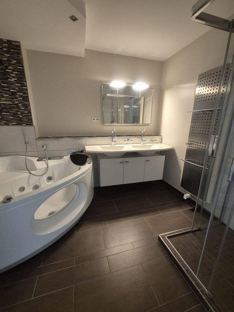 Predaj domu 130 m², pozemok 279 m², Dortmund, Severné Porýnie - Westfálsko Predaj domu 130 m², pozemok 279 m², Dortmund, Severné Porýnie - Westfálsko