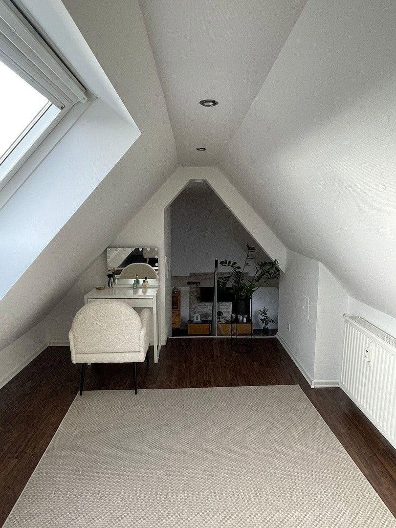 Predaj bytu 1-izbový 100 m², Spiesen-Elversberg, Sársko Predaj bytu 1-izbový 100 m², Spiesen-Elversberg, Sársko
