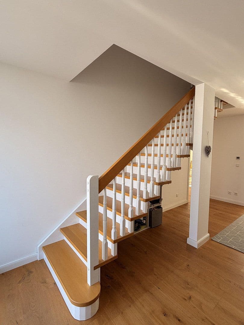 Predaj domu 131 m², pozemok 420 m², Georgensgmünd, Bavorsko Predaj domu 131 m², pozemok 420 m², Georgensgmünd, Bavorsko