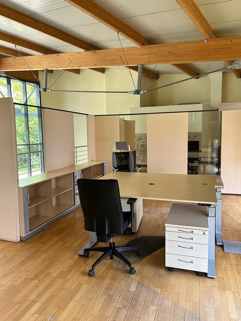 Prenájom kancelárie 571 m², Jesenwanger Strasse 50, Grafrath, Bavorsko Prenájom kancelárie 571 m², Jesenwanger Strasse 50, Grafrath, Bavorsko