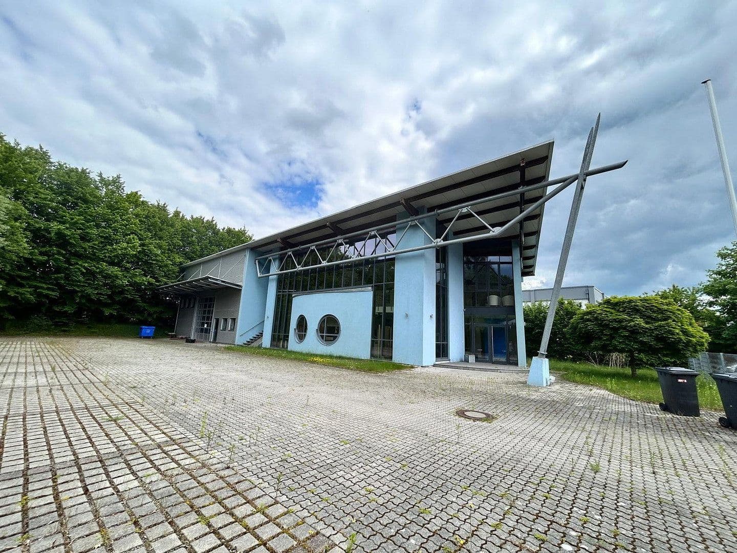 Prenájom kancelárie 571 m², Jesenwanger Strasse 50, Grafrath, Bavorsko Prenájom kancelárie 571 m², Jesenwanger Strasse 50, Grafrath, Bavorsko