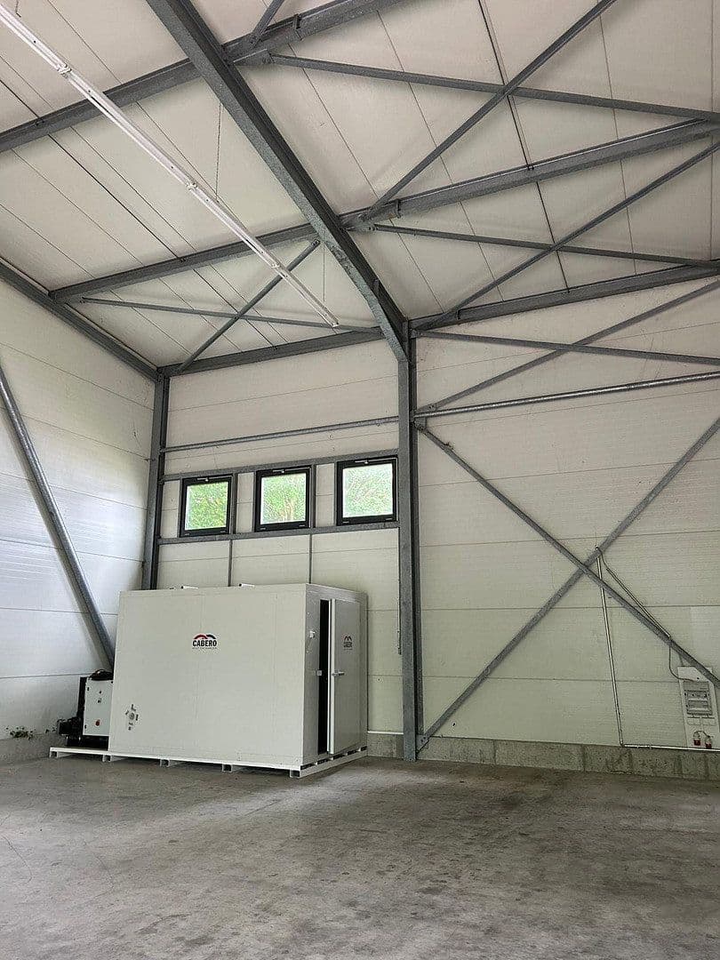 Prenájom kancelárie 571 m², Jesenwanger Strasse 50, Grafrath, Bavorsko Prenájom kancelárie 571 m², Jesenwanger Strasse 50, Grafrath, Bavorsko