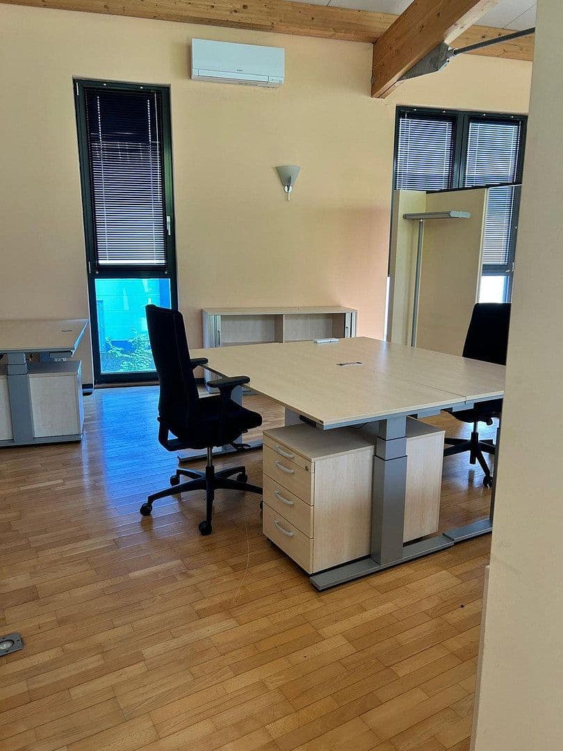Prenájom kancelárie 571 m², Jesenwanger Strasse 50, Grafrath, Bavorsko Prenájom kancelárie 571 m², Jesenwanger Strasse 50, Grafrath, Bavorsko