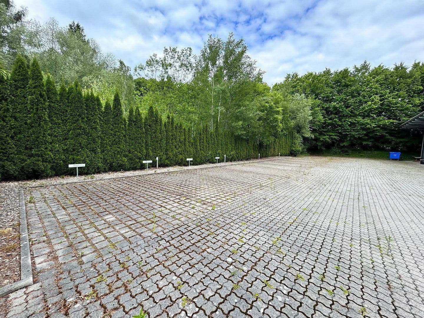 Prenájom kancelárie 571 m², Jesenwanger Strasse 50, Grafrath, Bavorsko Prenájom kancelárie 571 m², Jesenwanger Strasse 50, Grafrath, Bavorsko