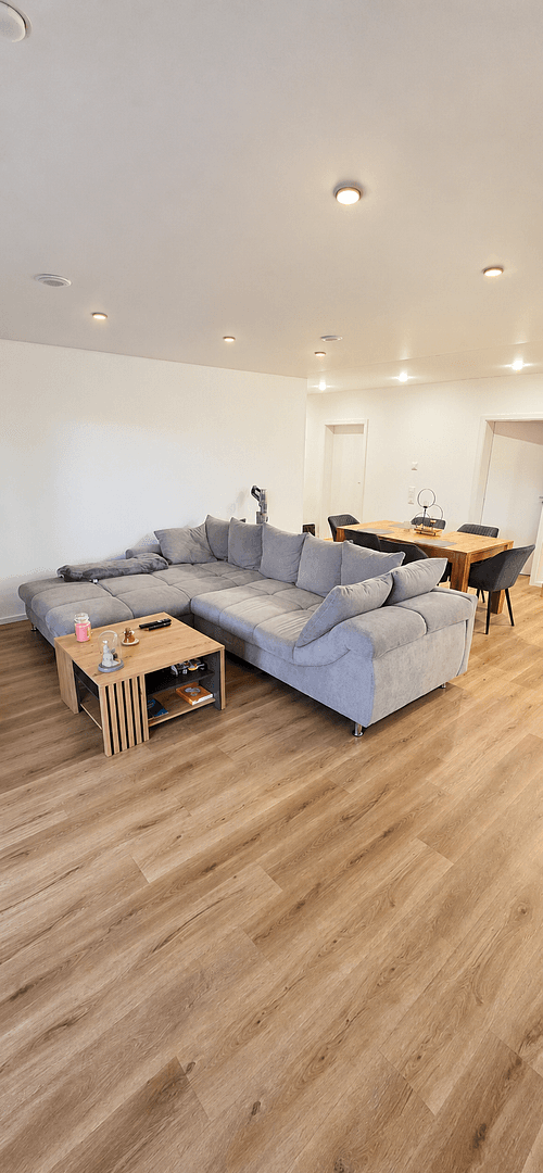 Predaj bytu 3-izbový 94 m², Jockgrim, Porýnie-Falcko Predaj bytu 3-izbový 94 m², Jockgrim, Porýnie-Falcko