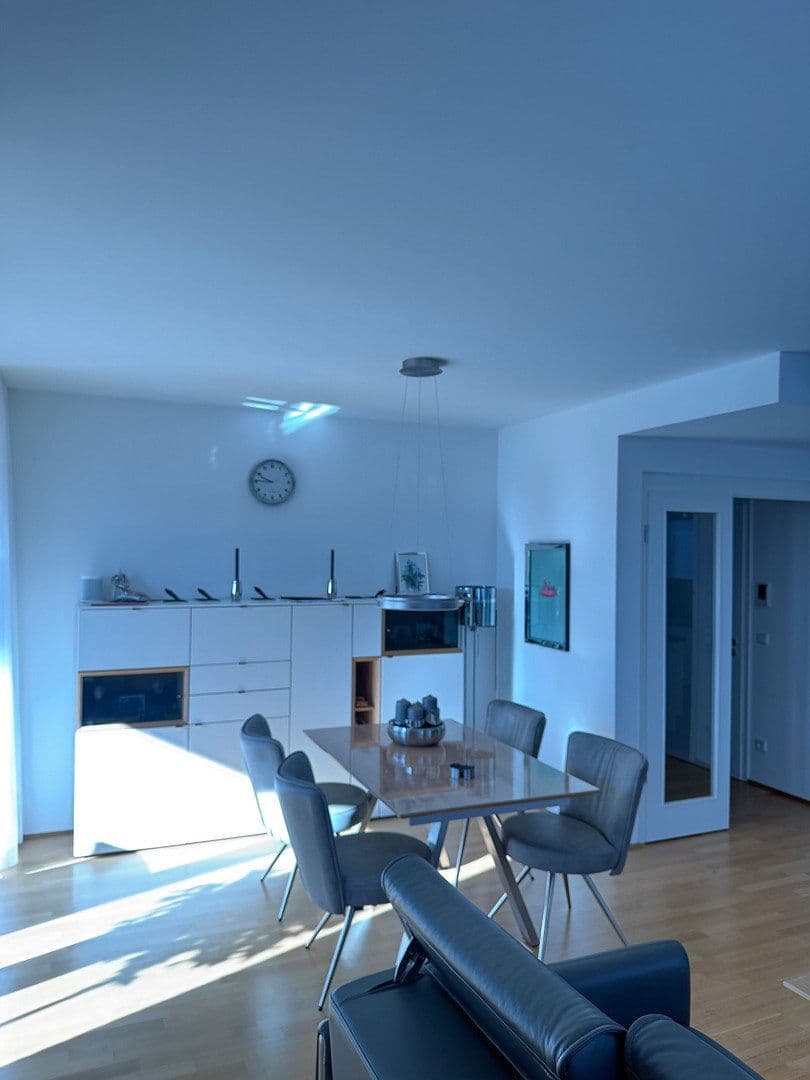 Predaj bytu 2-izbový 74 m², Bremen, Brémy Predaj bytu 2-izbový 74 m², Bremen, Brémy