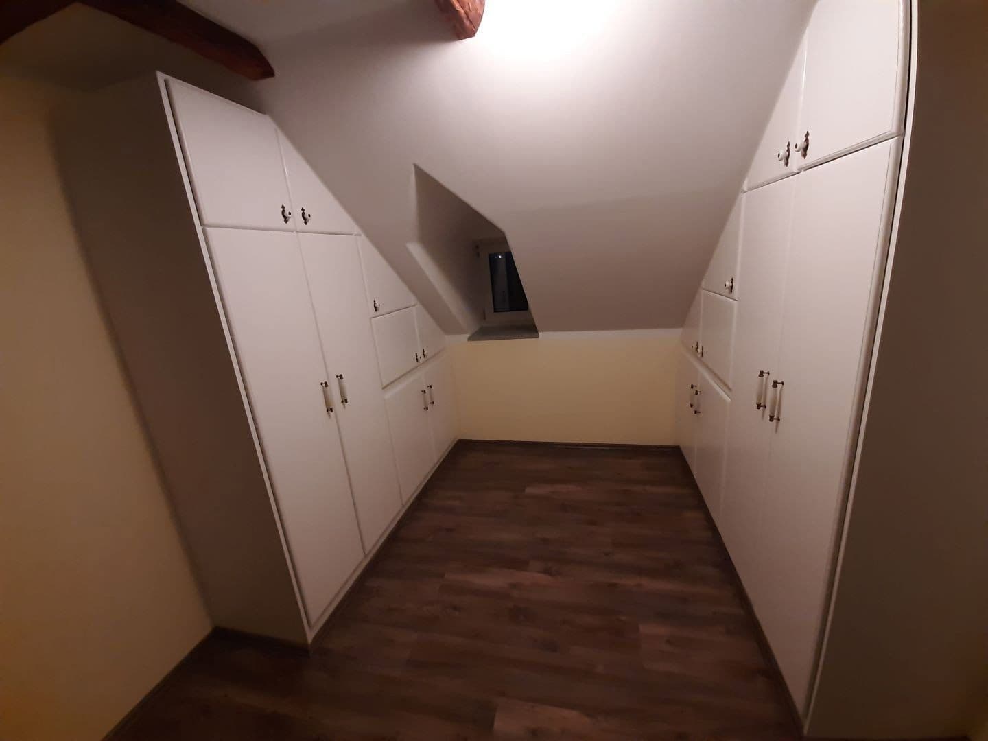 Predaj bytu 3-izbový 67 m², Hohensteiner Straße 66, Limbach-Oberfrohna, Sasko Predaj bytu 3-izbový 67 m², Hohensteiner Straße 66, Limbach-Oberfrohna, Sasko