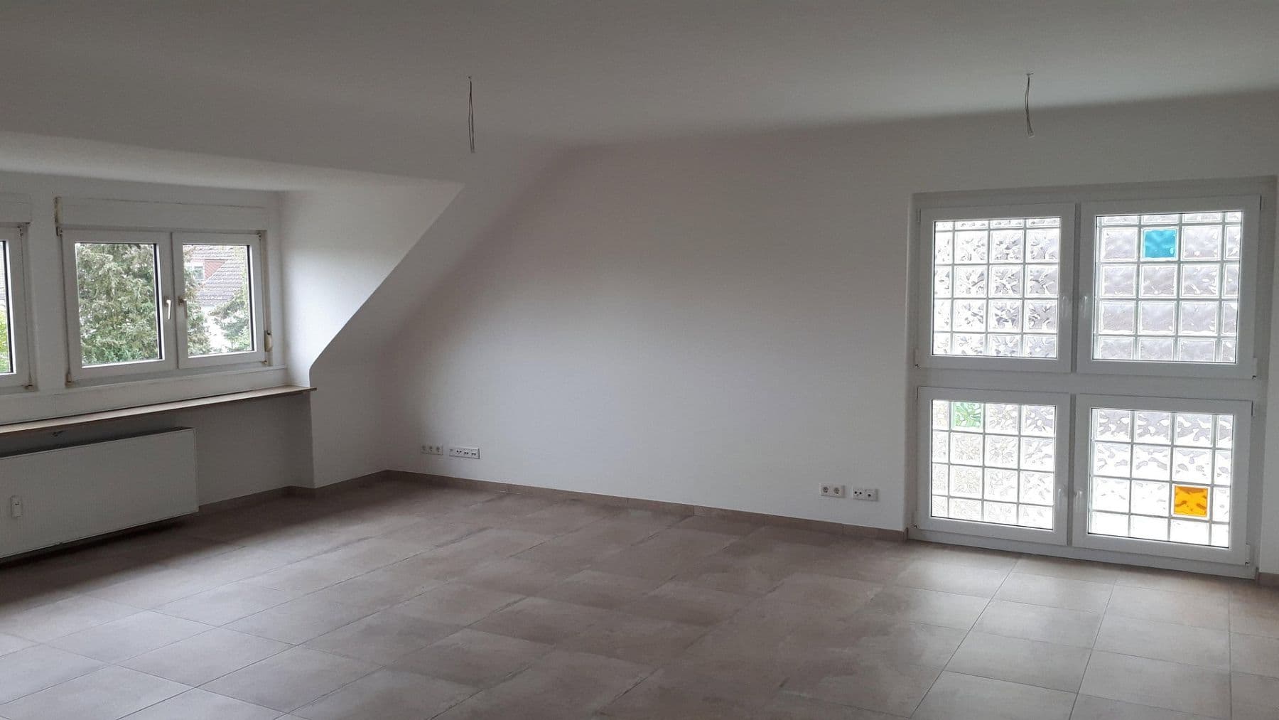 Predaj domu 375 m², pozemok 598 m², Mörfelden-Walldorf, Hesensko Predaj domu 375 m², pozemok 598 m², Mörfelden-Walldorf, Hesensko