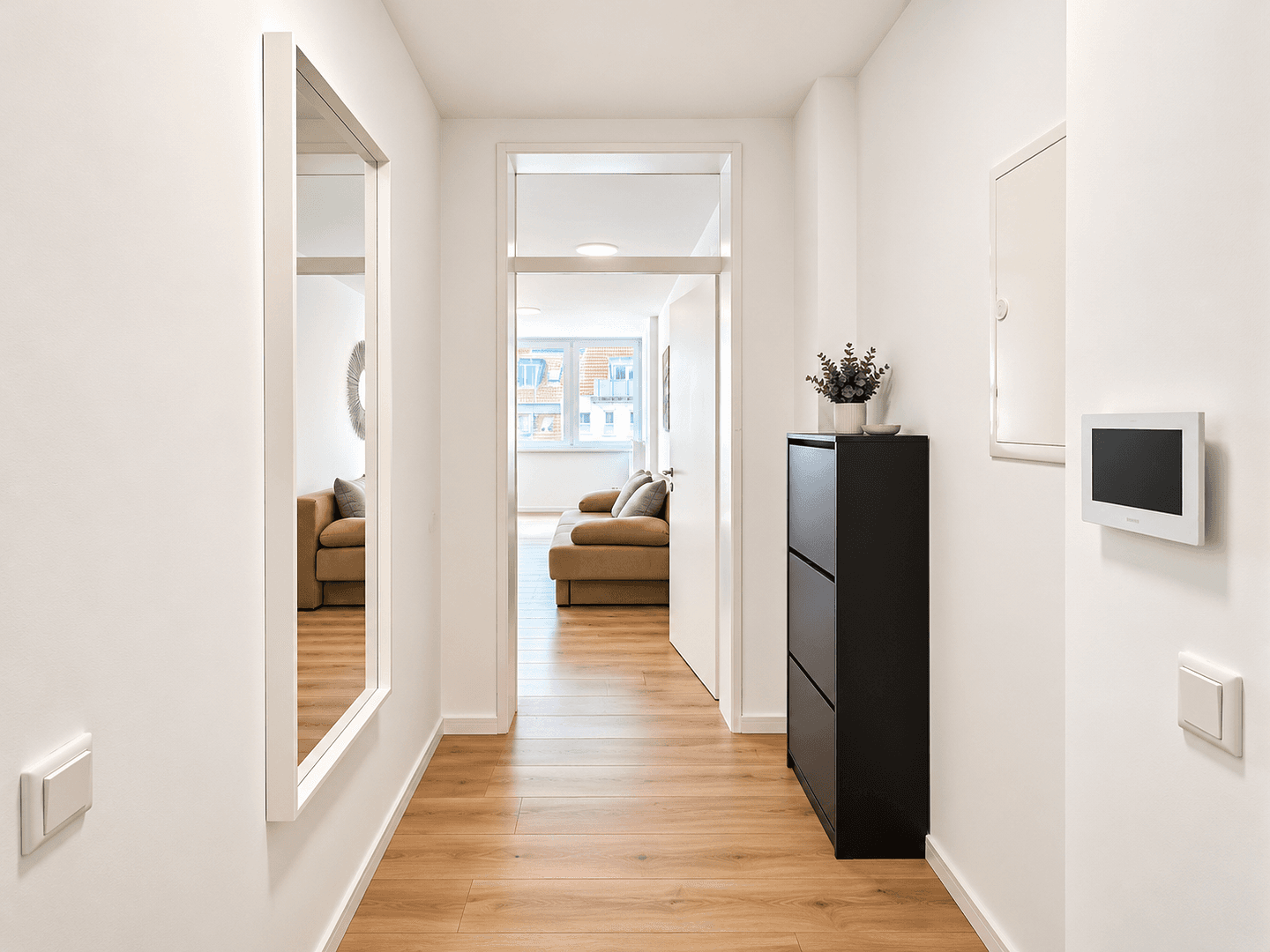 Prenájom bytu 2-izbový 55 m², Köln, Severné Porýnie - Westfálsko Prenájom bytu 2-izbový 55 m², Köln, Severné Porýnie - Westfálsko