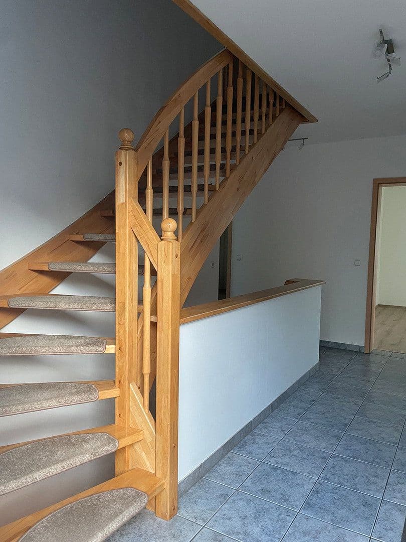 Prenájom domu 191 m², pozemok 389 m², Engelskirchen, Severné Porýnie - Westfálsko Prenájom domu 191 m², pozemok 389 m², Engelskirchen, Severné Porýnie - Westfálsko