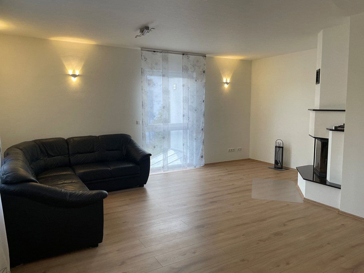 Prenájom domu 191 m², pozemok 389 m², Engelskirchen, Severné Porýnie - Westfálsko Prenájom domu 191 m², pozemok 389 m², Engelskirchen, Severné Porýnie - Westfálsko