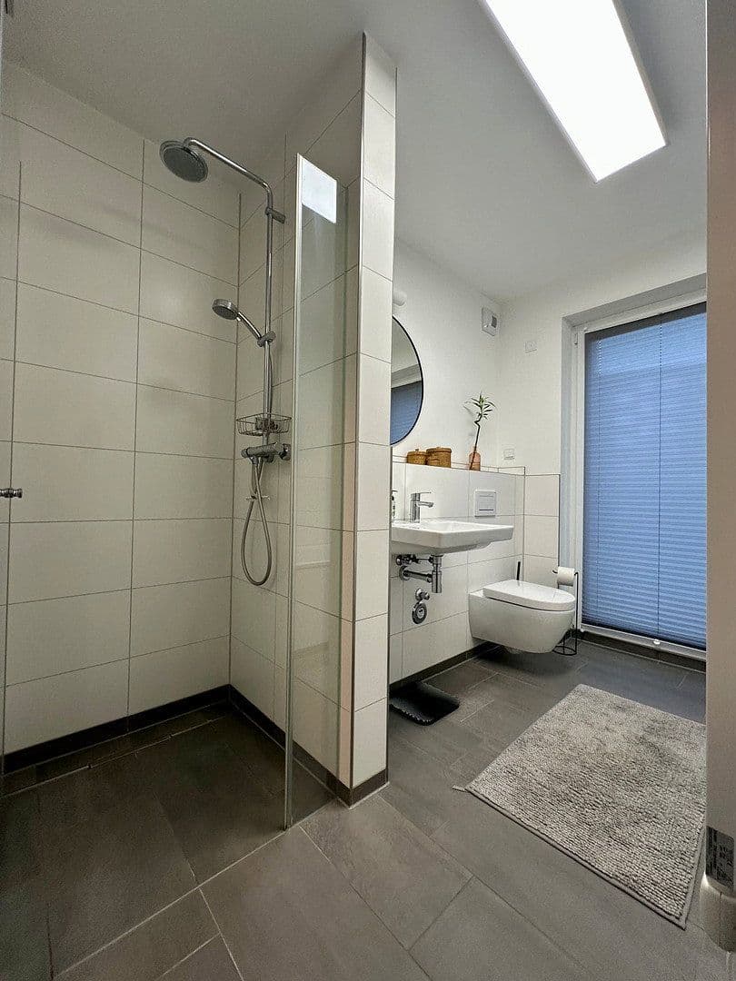 Predaj bytu 4-izbový 111 m², Julienne-Trouet-Platz 19, Hannover, Dolné Sasko Predaj bytu 4-izbový 111 m², Julienne-Trouet-Platz 19, Hannover, Dolné Sasko
