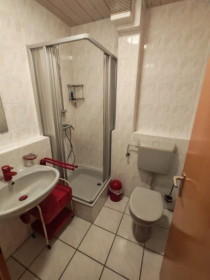 Predaj domu 108 m², pozemok 110 m², Landau in der Pfalz, Porýnie-Falcko Predaj domu 108 m², pozemok 110 m², Landau in der Pfalz, Porýnie-Falcko