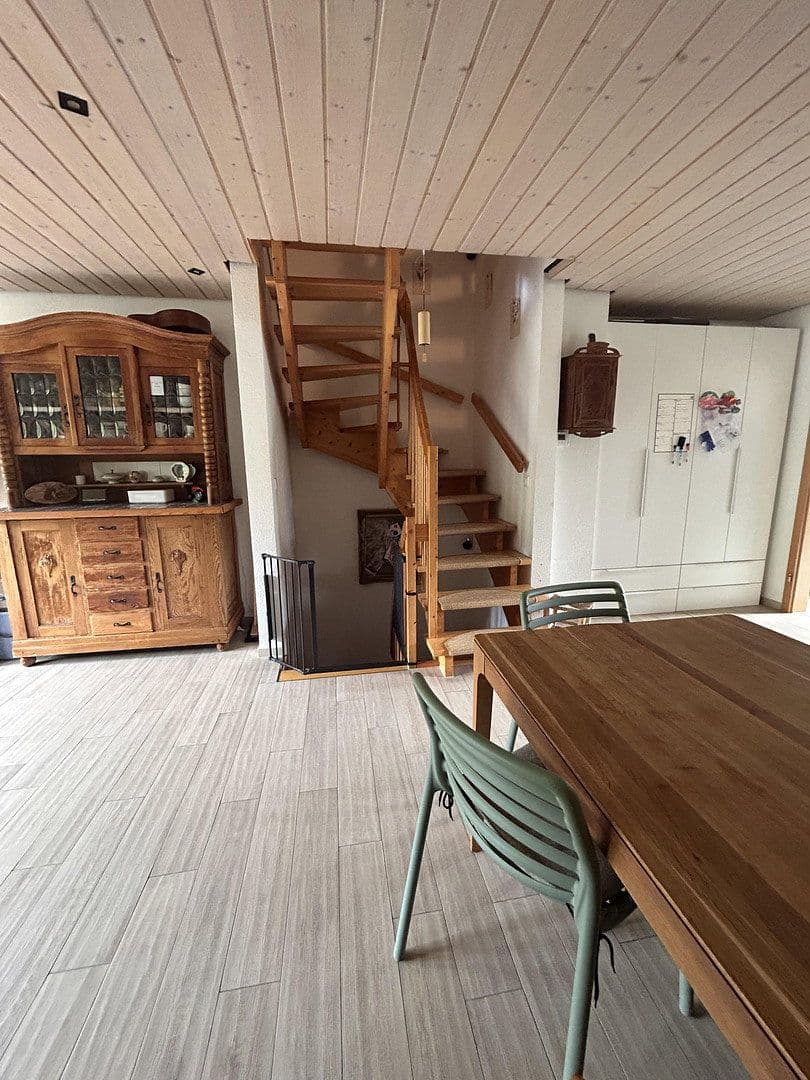 Predaj domu 108 m², pozemok 110 m², Landau in der Pfalz, Porýnie-Falcko Predaj domu 108 m², pozemok 110 m², Landau in der Pfalz, Porýnie-Falcko