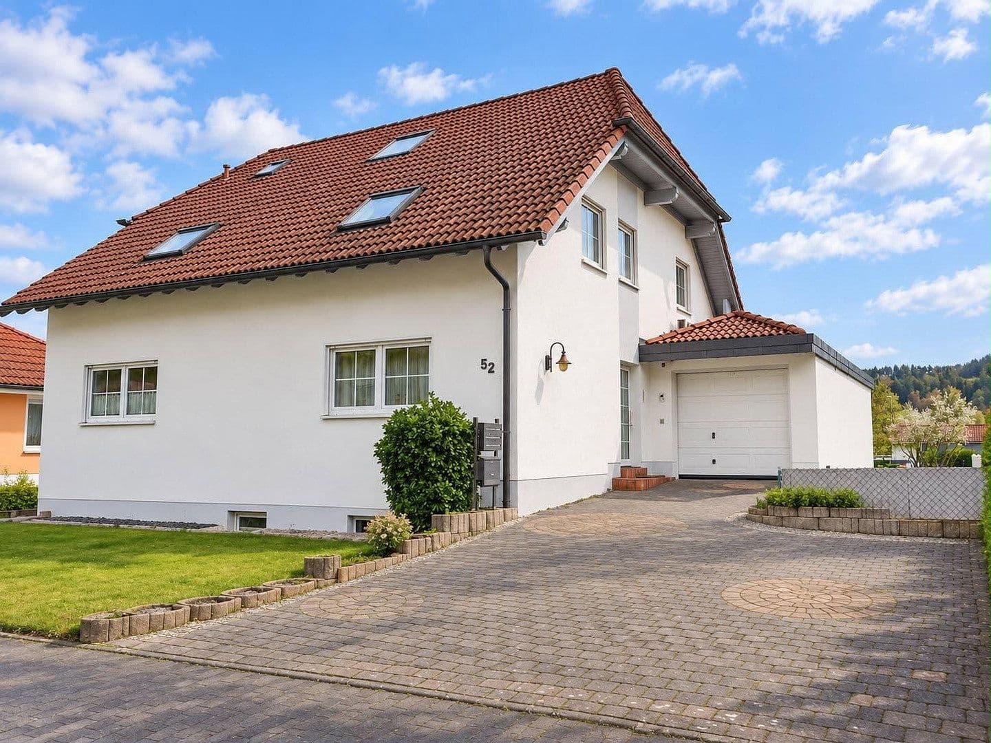 Prenájom bytu 3-izbový 115 m², Bad Breisig, Porýnie-Falcko Prenájom bytu 3-izbový 115 m², Bad Breisig, Porýnie-Falcko