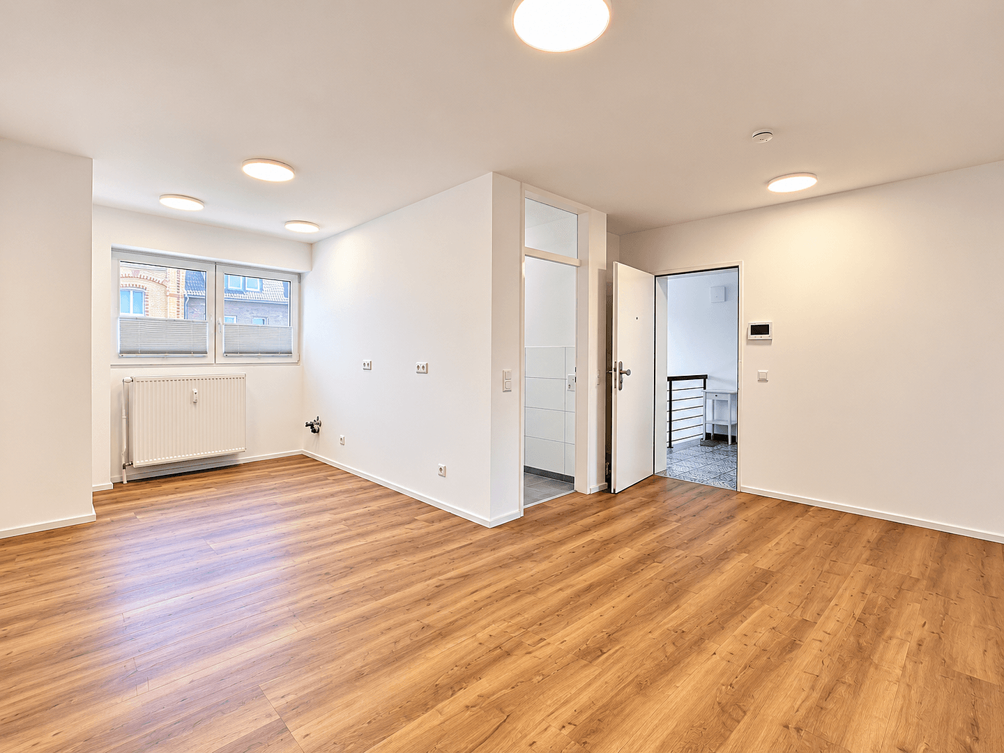 Prenájom bytu 2-izbový 85 m², Köln, Severné Porýnie - Westfálsko Prenájom bytu 2-izbový 85 m², Köln, Severné Porýnie - Westfálsko
