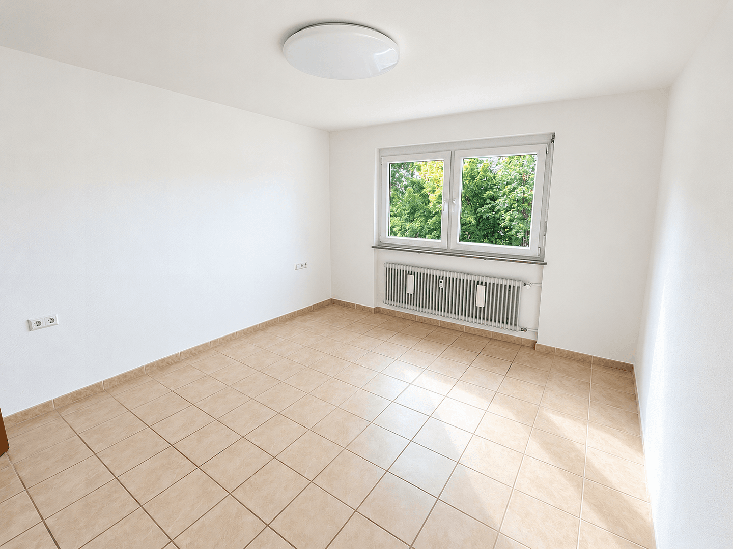 Predaj bytu 2-izbový 64 m², Peter-Rosegger-Straße 101, Reutlingen, Bádensko-Wurttembersko Predaj bytu 2-izbový 64 m², Peter-Rosegger-Straße 101, Reutlingen, Bádensko-Wurttembersko