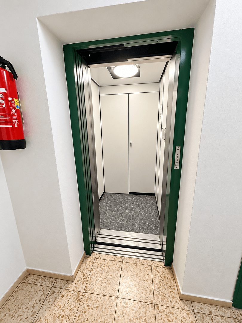 Predaj bytu 2-izbový 64 m², Peter-Rosegger-Straße 101, Reutlingen, Bádensko-Wurttembersko Predaj bytu 2-izbový 64 m², Peter-Rosegger-Straße 101, Reutlingen, Bádensko-Wurttembersko