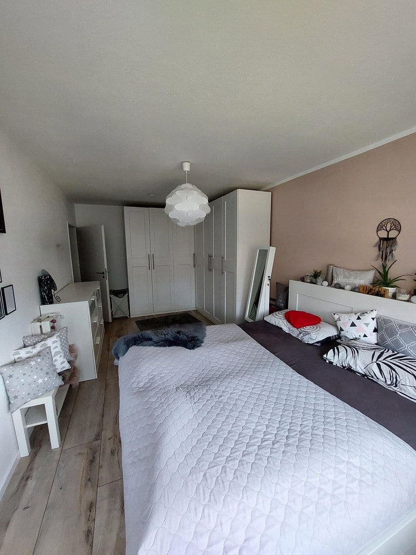 Predaj bytu 3-izbový 84 m², Langenhagen, Dolné Sasko Predaj bytu 3-izbový 84 m², Langenhagen, Dolné Sasko
