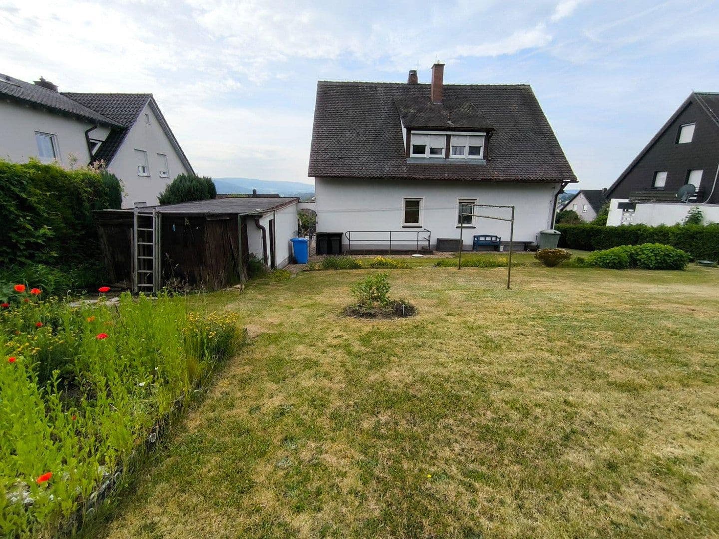 Predaj domu 147 m², pozemok 988 m², Altenstadt an der Waldnaab, Bavorsko Predaj domu 147 m², pozemok 988 m², Altenstadt an der Waldnaab, Bavorsko