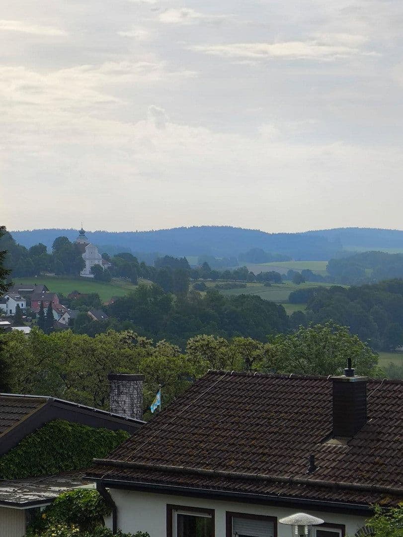 Predaj domu 147 m², pozemok 988 m², Altenstadt an der Waldnaab, Bavorsko Predaj domu 147 m², pozemok 988 m², Altenstadt an der Waldnaab, Bavorsko