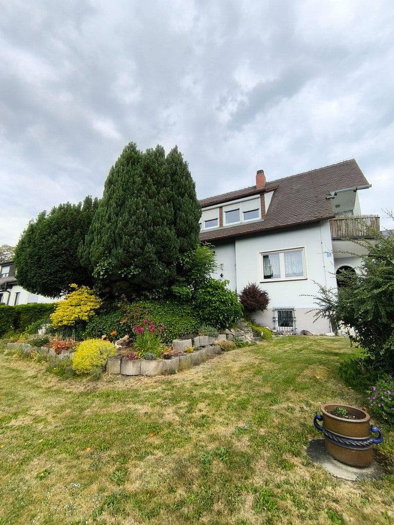 Predaj domu 147 m², pozemok 988 m², Altenstadt an der Waldnaab, Bavorsko Predaj domu 147 m², pozemok 988 m², Altenstadt an der Waldnaab, Bavorsko
