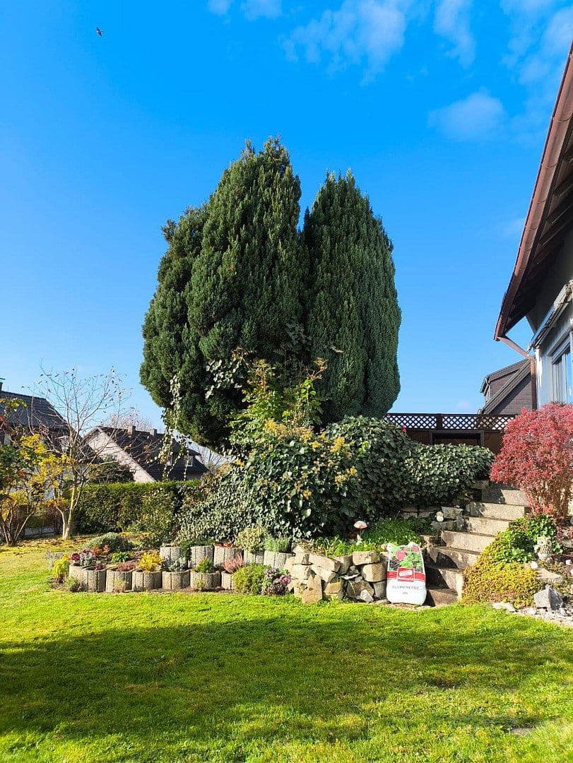 Predaj domu 147 m², pozemok 988 m², Altenstadt an der Waldnaab, Bavorsko Predaj domu 147 m², pozemok 988 m², Altenstadt an der Waldnaab, Bavorsko