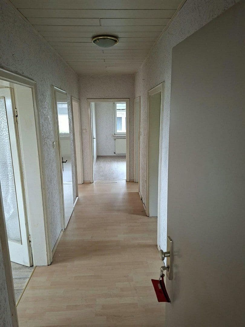 Predaj domu 147 m², pozemok 988 m², Altenstadt an der Waldnaab, Bavorsko Predaj domu 147 m², pozemok 988 m², Altenstadt an der Waldnaab, Bavorsko